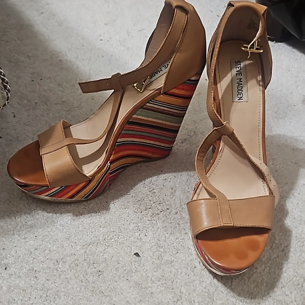 Wedges - Picture 3 of 4